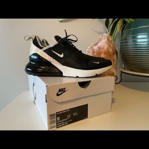 Nike Air Max 270